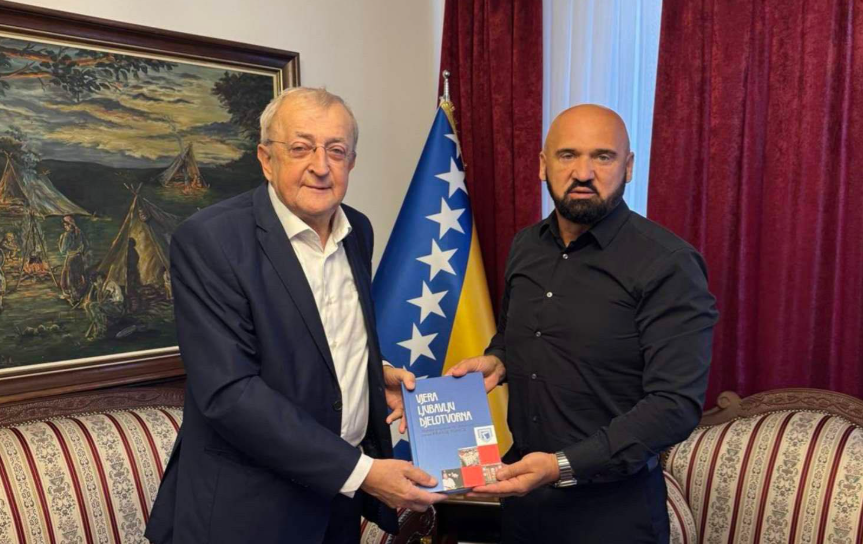 Franjo Topić - Ramo Isak